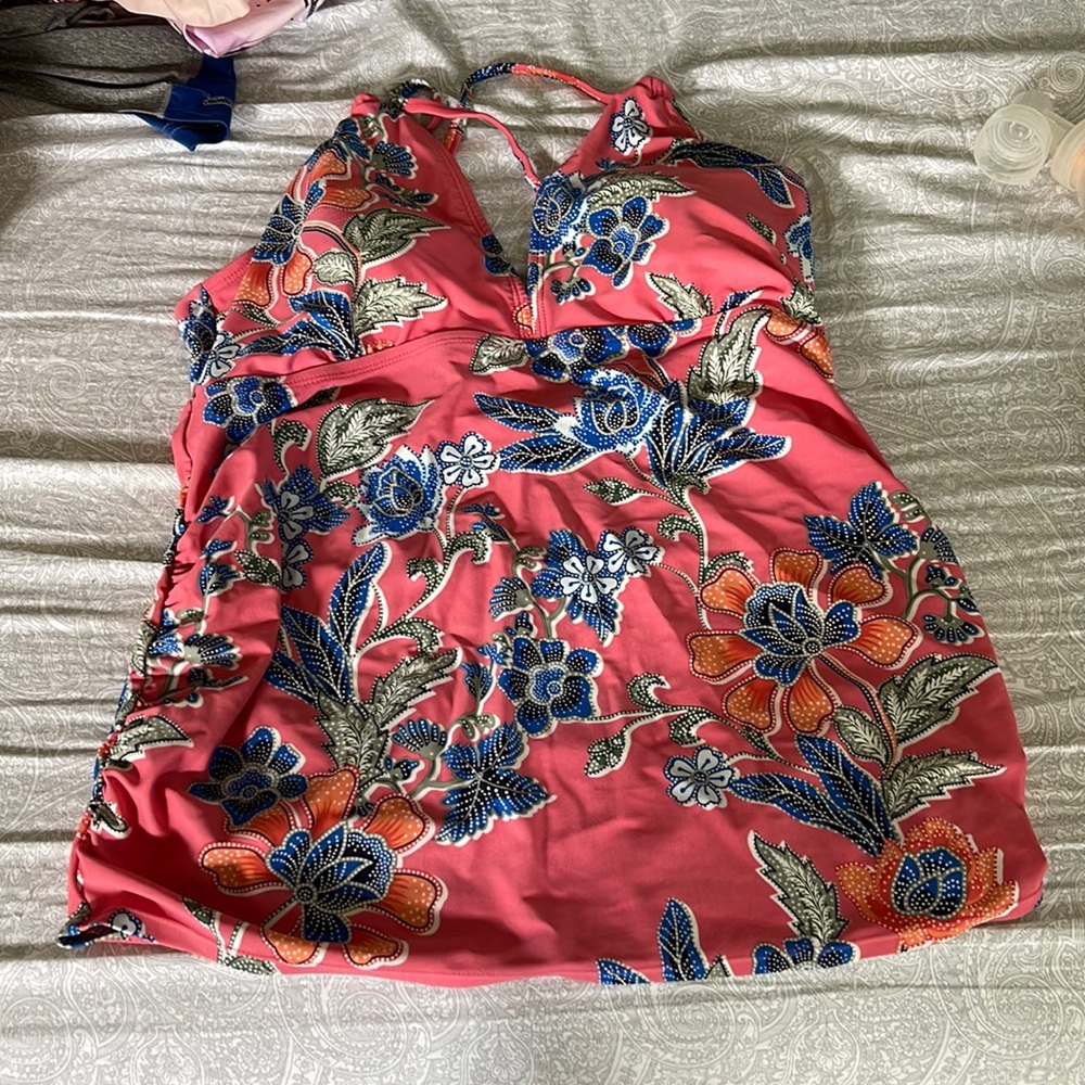 Motherhood Maternity Beach Bump Tankini Bathing Suit